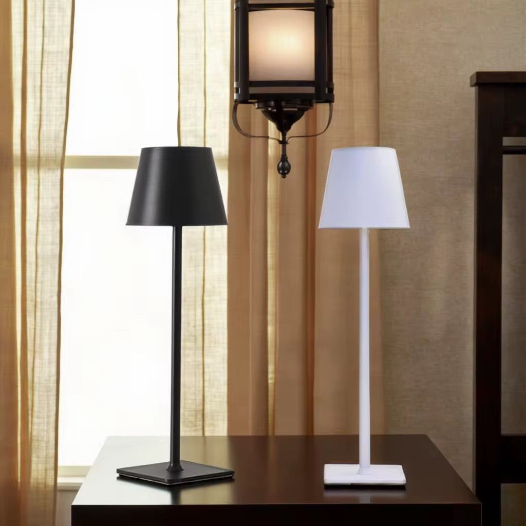 Lampara de Mesa Recargable Táctil - ALTOQUE