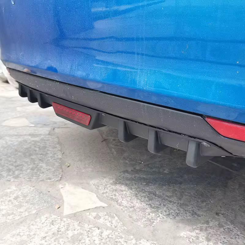 Difusor Trasero Con Luz - ALTOQUE
