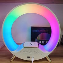 Reloj Led y Parlante con Cargador Inalámbrico - ALTOQUE