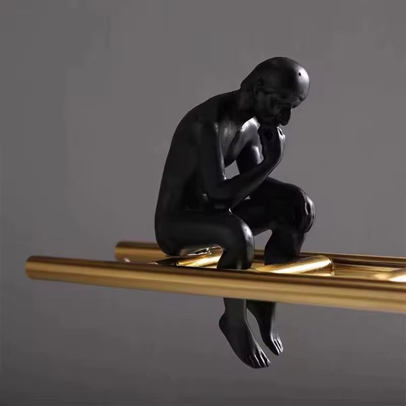 Adorno Pensantes en Escalera - ALTOQUE