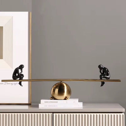 Adorno Pensantes en Escalera - ALTOQUE